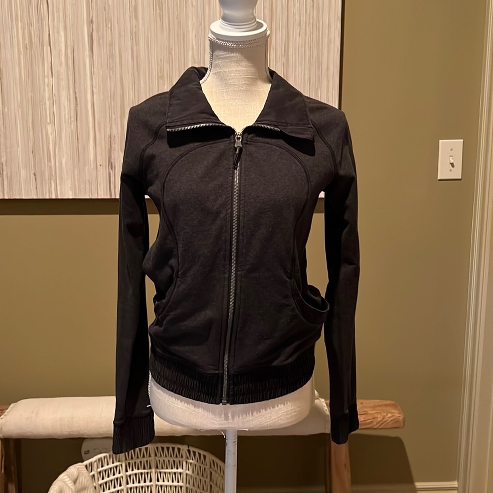 lululemon athletica Black Full-Zip Jacket